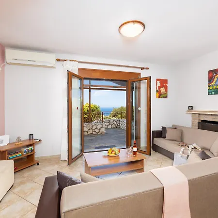 Villa Yeraki Dhrapanítika